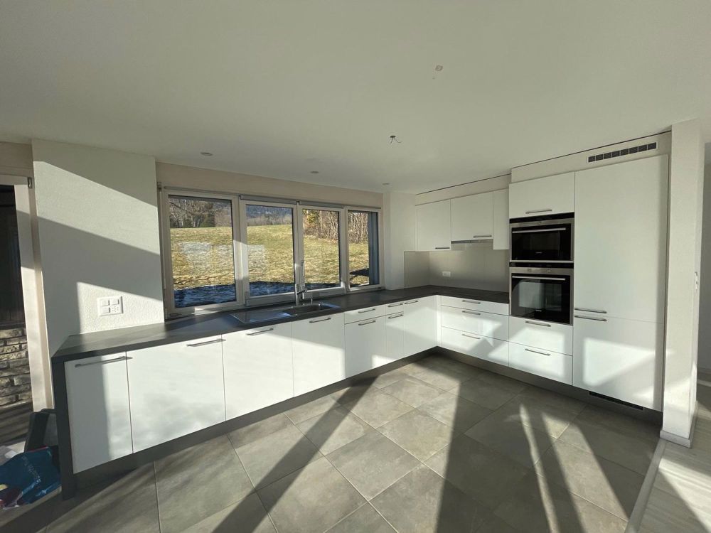 2073 Enges/NE Spacieuse et magnifique villa avec vue et garage double - Bild 9