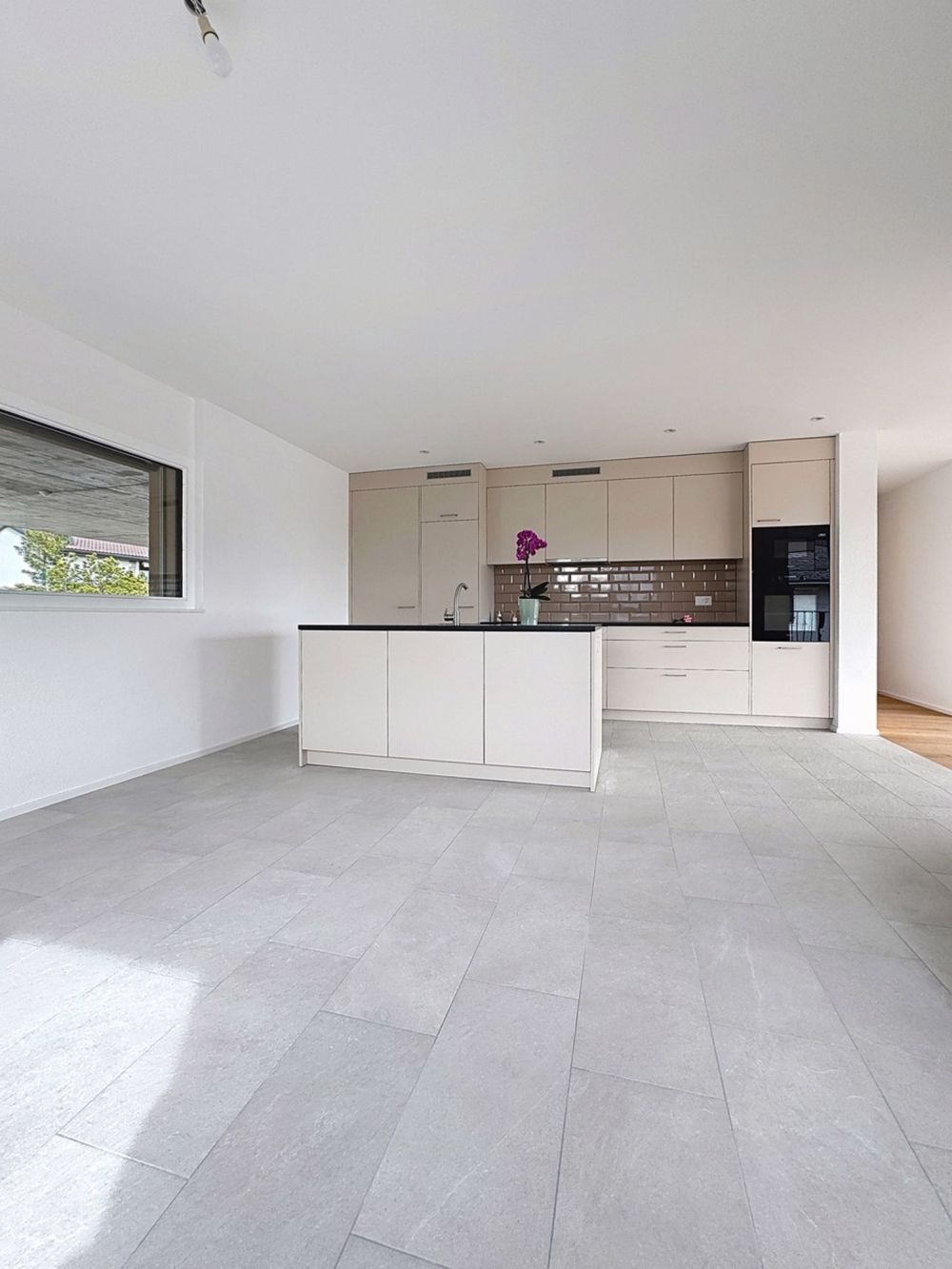 Magnifique 5.5 pièces de 148 m2 habitables sur palier privatif - Bild 4
