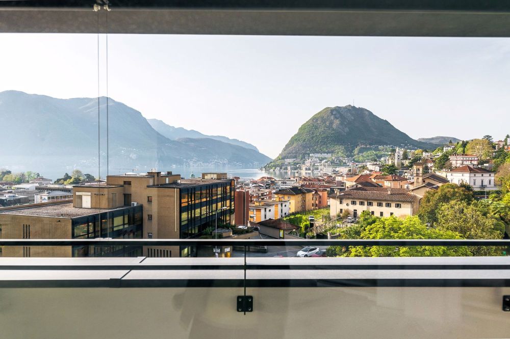 Esclusivo attico nel cuore di Lugano con vista Lago - Disponibile da Maggio 2025 - Bild 1