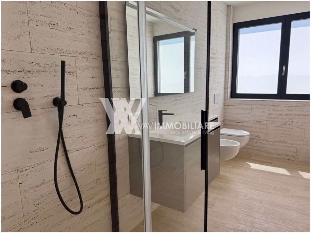 CASTEL SAN PIETRO: NEUBAU - LUXUSVILLA - Bild 7