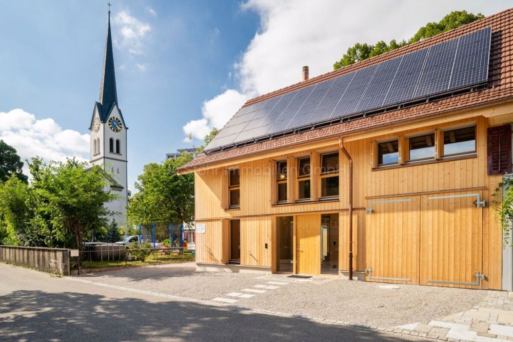 NEUBAU: Charmanter 5.5 Zimmer Ökobau mit Waldanstoss - Bild 13