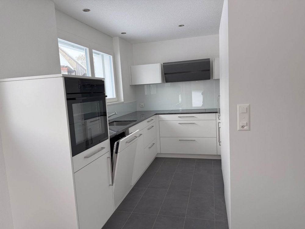 5.5 Zimmer Einfamilienhaus mit Doppelunterstand - Bild 9
