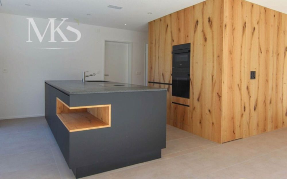 Wohnen mit Weitblick - grosszügige und gemütliche 4.5-Zimmer-Attikawohnung in Brigerbad - Bild 7