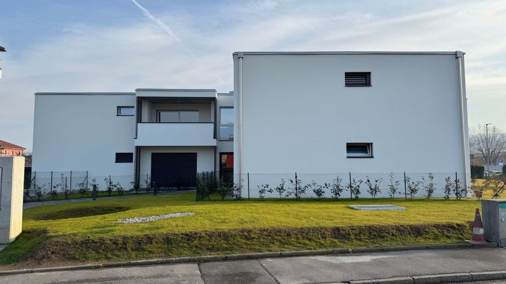 Elegantes 3.5-Zimmer-Apartment mit Terrasse in neuer Residenz - Bild 2