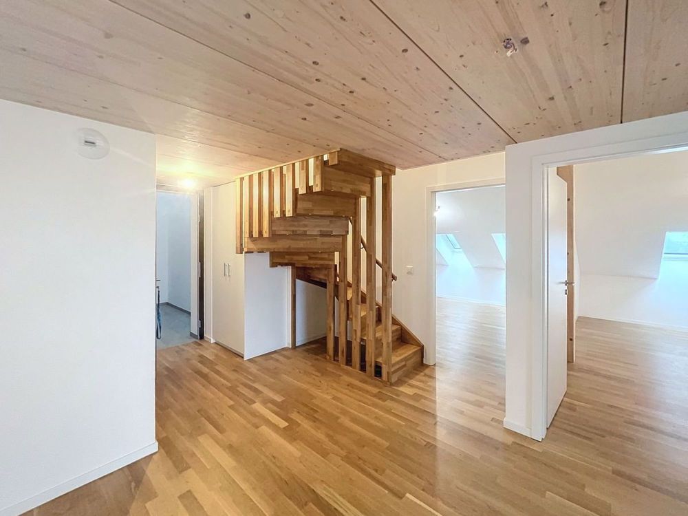 Dachgeschoss-Duplex mit 4,5 Zimmern - Bild 7