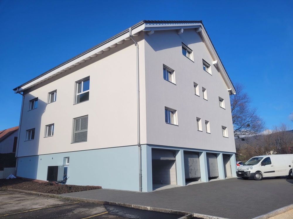 Neue Wohnung im Erdgeschoss einer PPE in Vicques | dreamo.ch - Bild 1