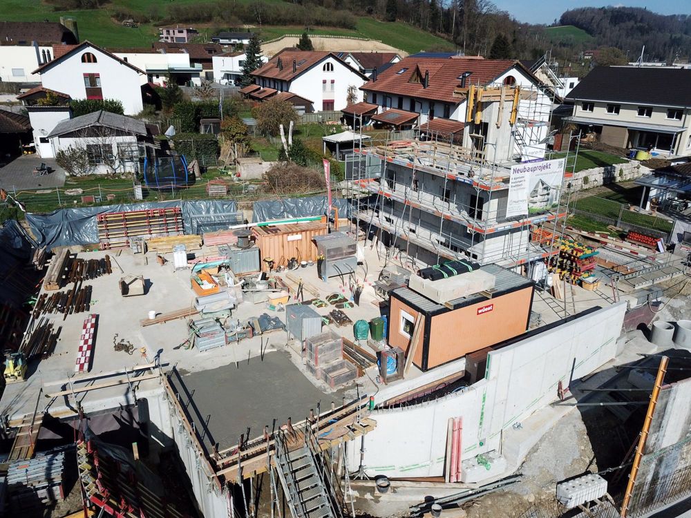 Neubau - 4.5-Zimmer-Wohnung ruhige Lage in Staffelbach - Bild 2