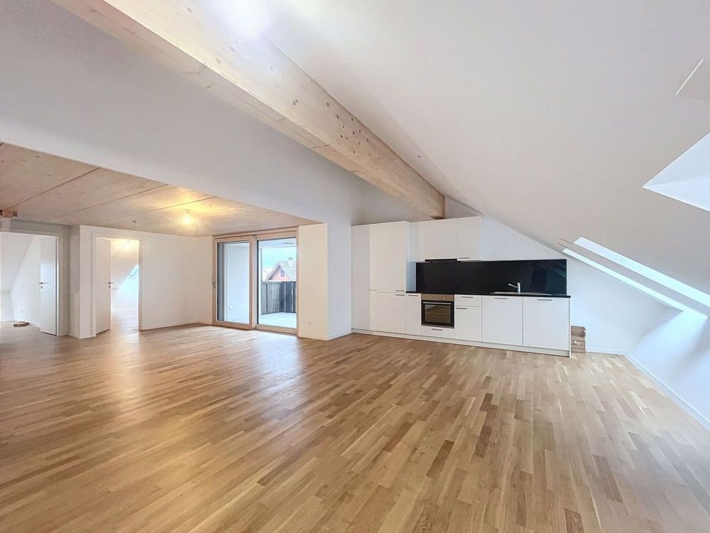 Dachgeschoss-Duplex mit 4,5 Zimmern - Bild 4