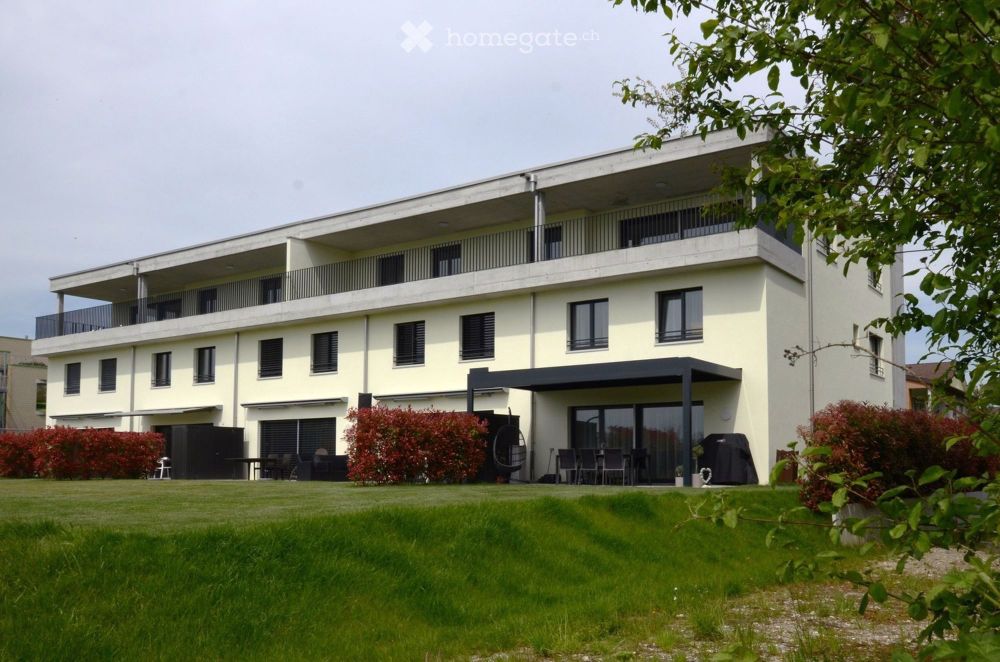 Moderne 5.5-Zimmer-Attikawohnung mit atemberaubendem Ausblick in Busswil BE - Bild 9