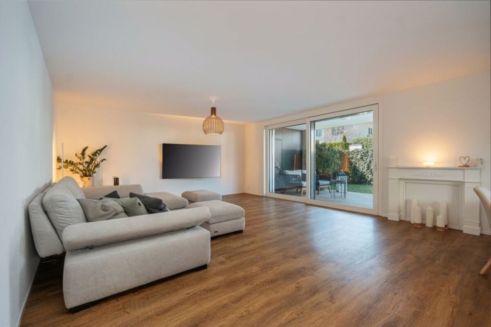 Neuwertige 3½-Zimmer Gartenwohnung mit viel Platz in Büttikon - Bild 6
