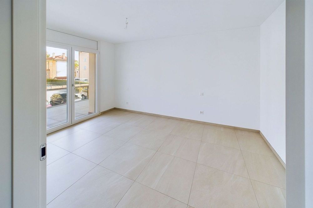 Caslano VN 119001001-2727 | Moderne 3½ Zimmer Renditewohnung an bester Lage - wohnung-lugano-caslano-kauf-image-8-181165-20071.jpg