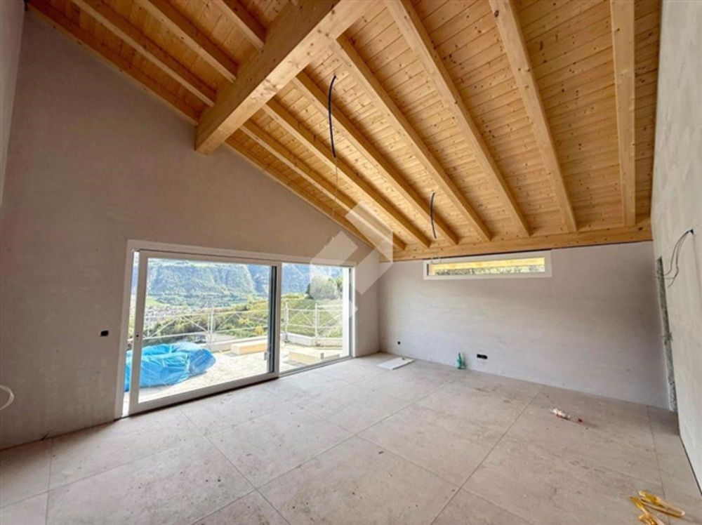 Kleine PSA in den Weinbergen, Dachboden unter dem Dach - Bild 2