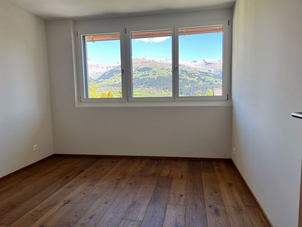 Moderne 4.5-Zimmer-Ferienwohnung in Obersaxen Mundaun - Bild 9