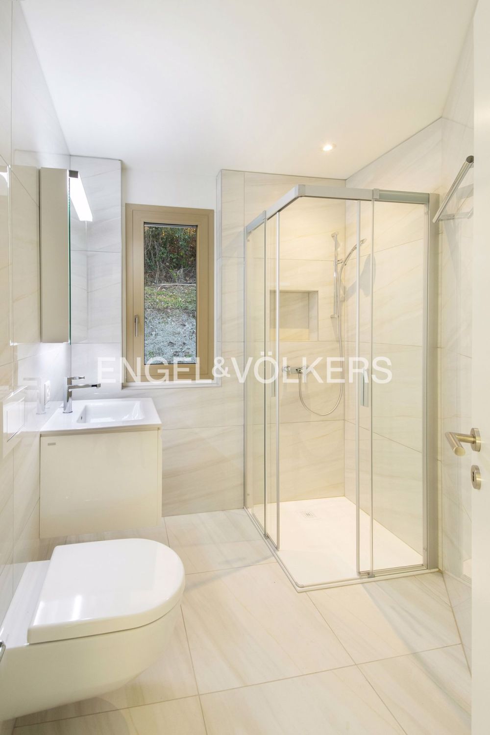 RISERVATO Moderne Apartments zur Miete mit Seeblick (M) - Bild 10