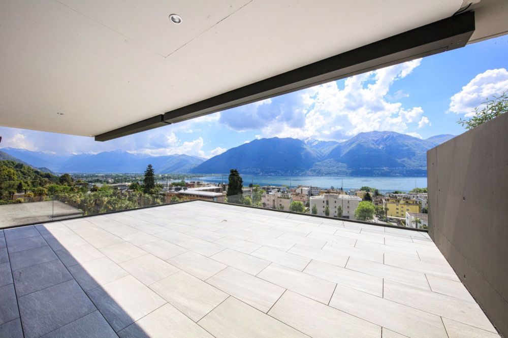 Luxuriöse Wohnung mit atemberaubendem Panoramablick auf den Lago Maggiore (Erst- oder Zweitwohnsitz) - Bild 2