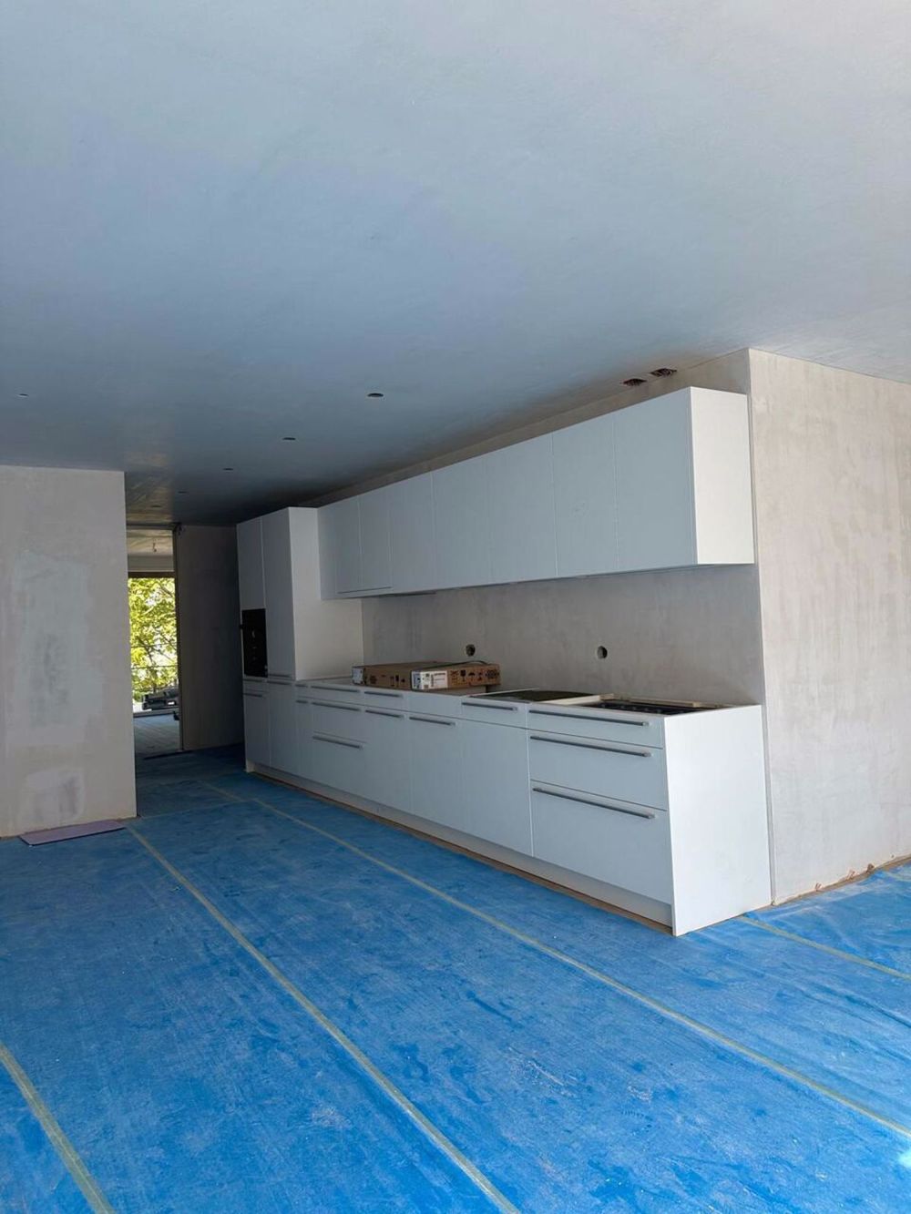 Moderne, helle Wohnung mit grossem Balkon - ideal für Kleinfamilien - Wohnen Essen Küche