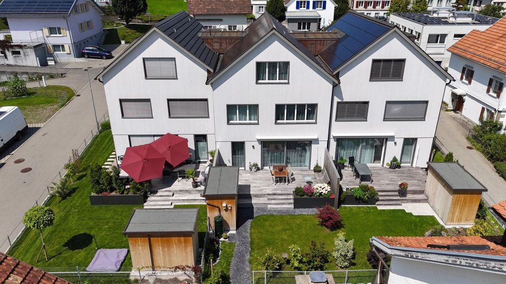 Attraktives 6 1/2 Zi. Reihenhaus mit Charme an Top Lage - Bild 2