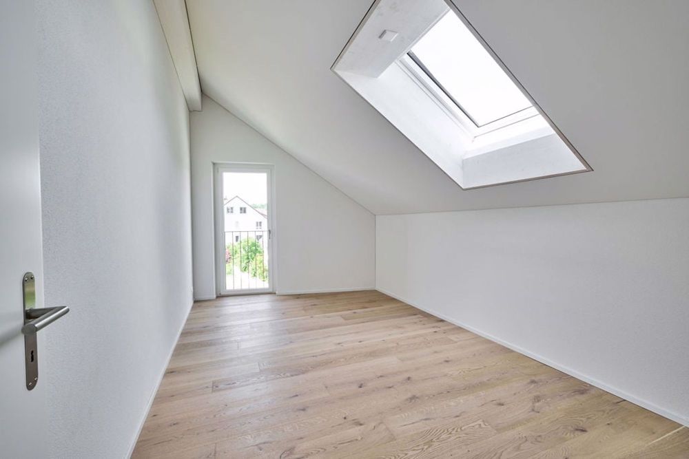 4.5 Zimmer-Maisonettewohnung mit eindrücklicher Weitsicht - Bild 7
