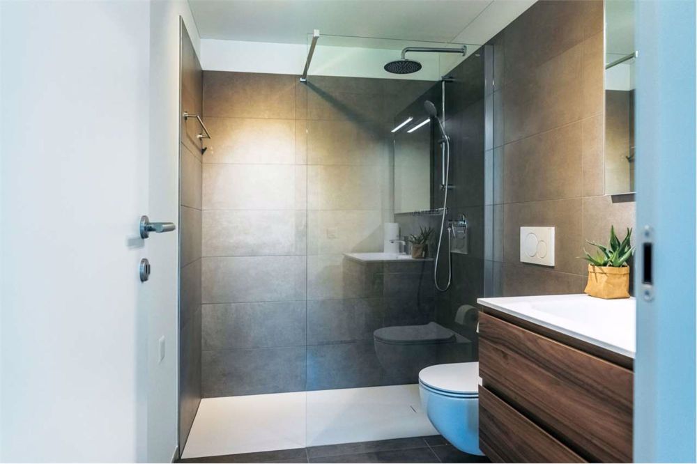 Neue 3.5-Zimmer-Wohnung in Gordola mit Garten - Bild 6