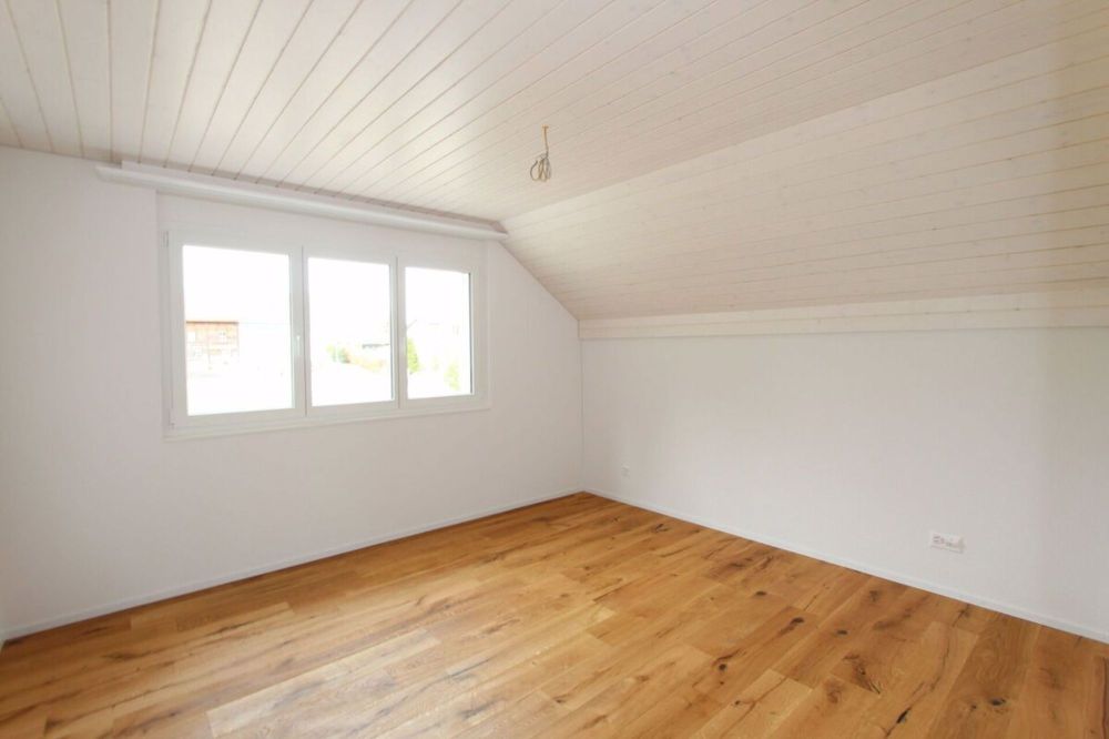 Familienfreundliches 5.5-Zimmer Einfamilienhaus - Bild 8