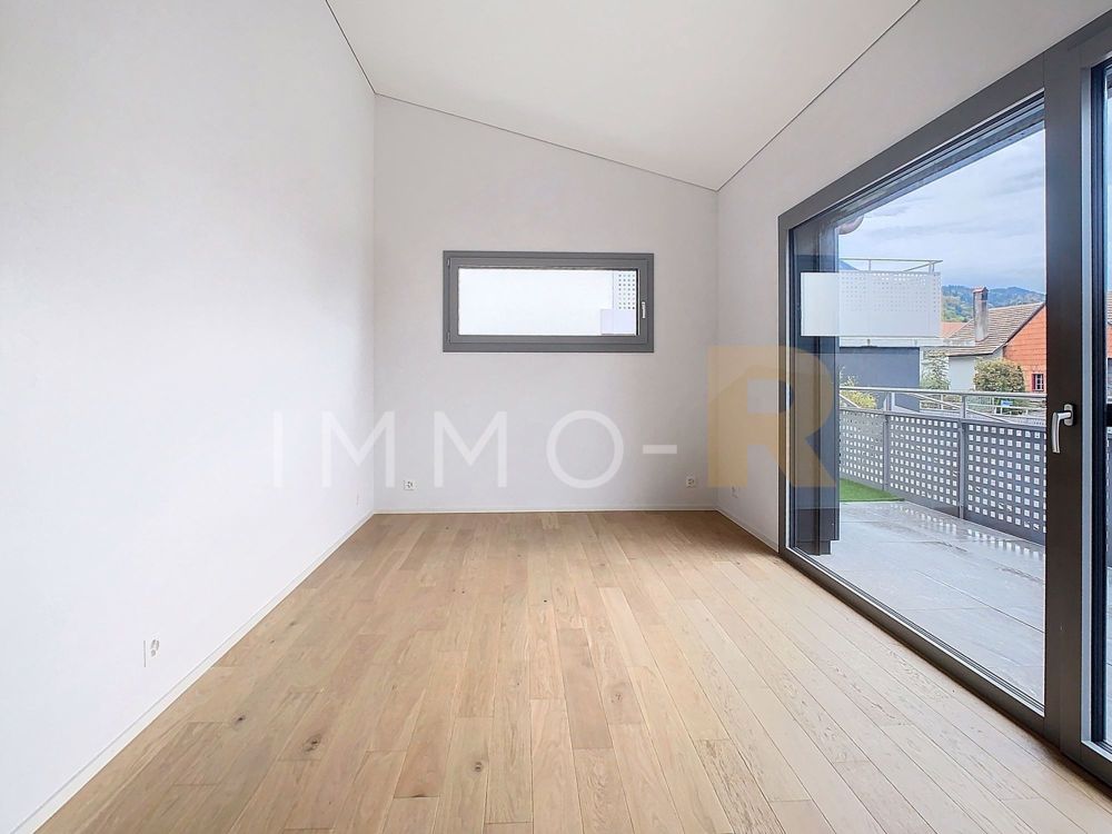 Schönes kleines Haus auf 2 Etagen mit Terrasse und Garten - Bild 7