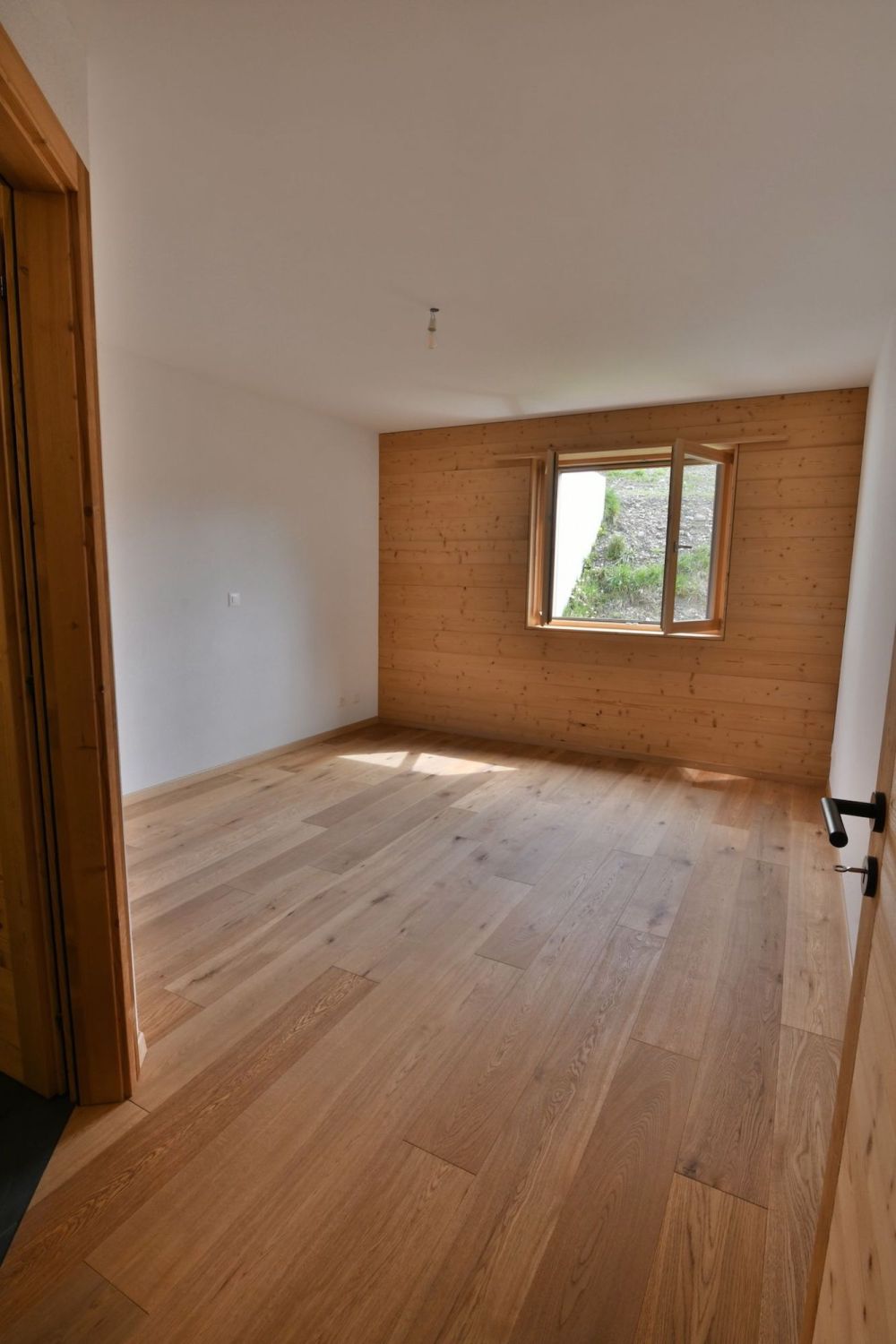 A saisir : Splendide appartement avec terrasse sud & pelouse, immeuble de standing à Ovronnaz/VS - Bild 5