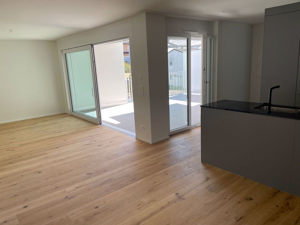 Neubau moderne 3.5 Zimmer Wohnung mit grosszügiger Terrasse - Bild 4