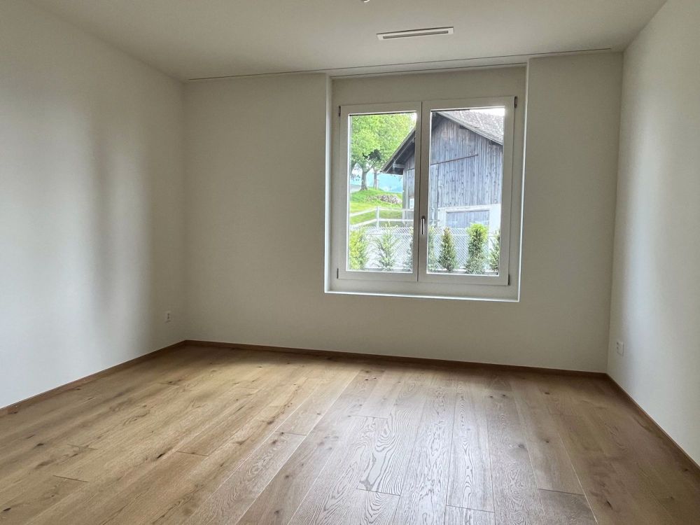 Neubau: Helle 4.5-Zimmerwohnung mit Garten in Falera (Erstwohnsitz) - Bild 10