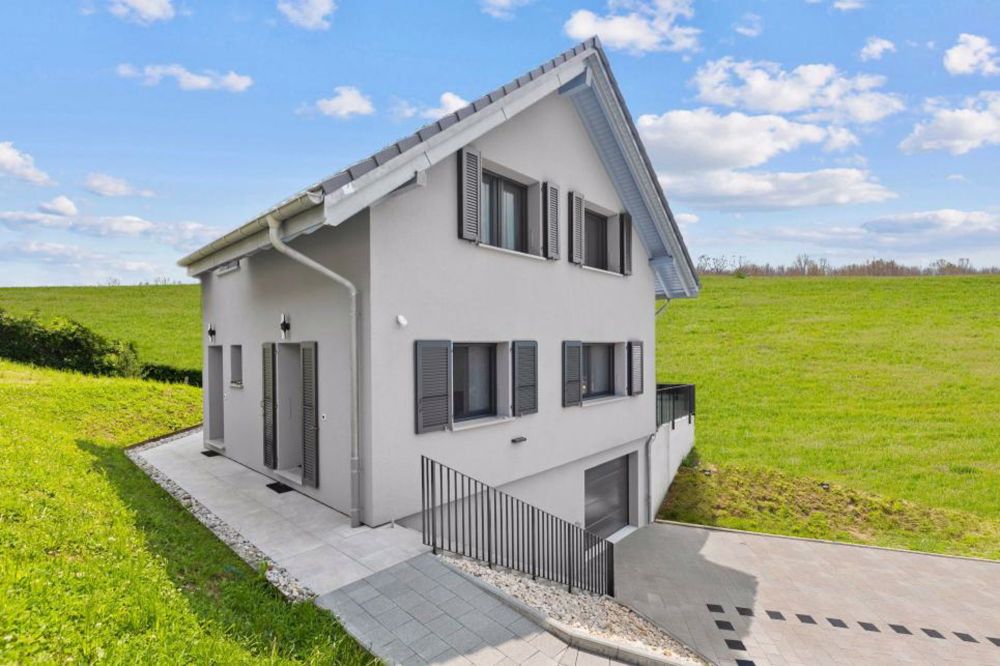 Ihre außergewöhnliche Villa, wo die Natur auf Prestige trifft! - Photo non-contractuelle