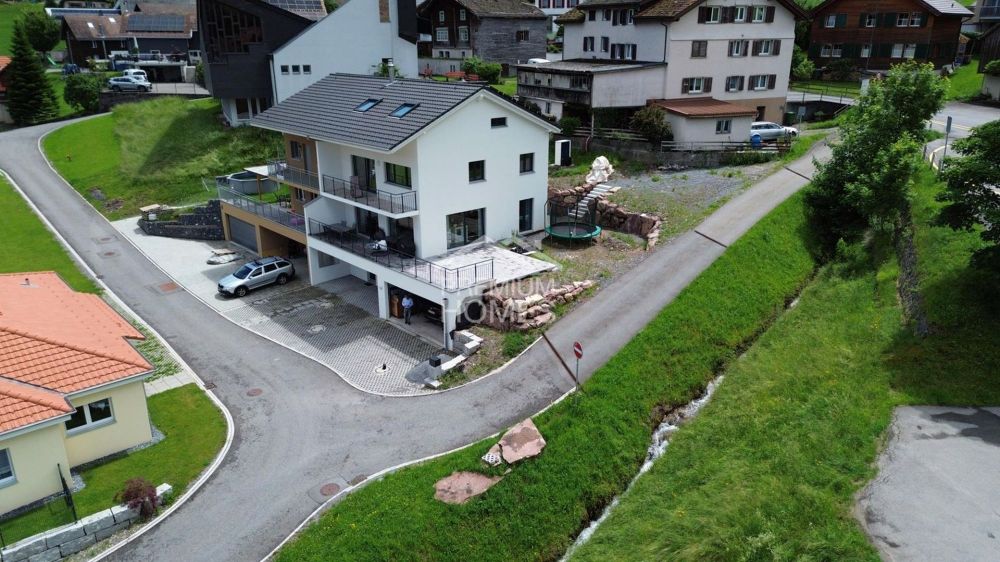 Neuwertiger Wohn(r)traum mit Seeluft und Gipfelblick - Bild 3