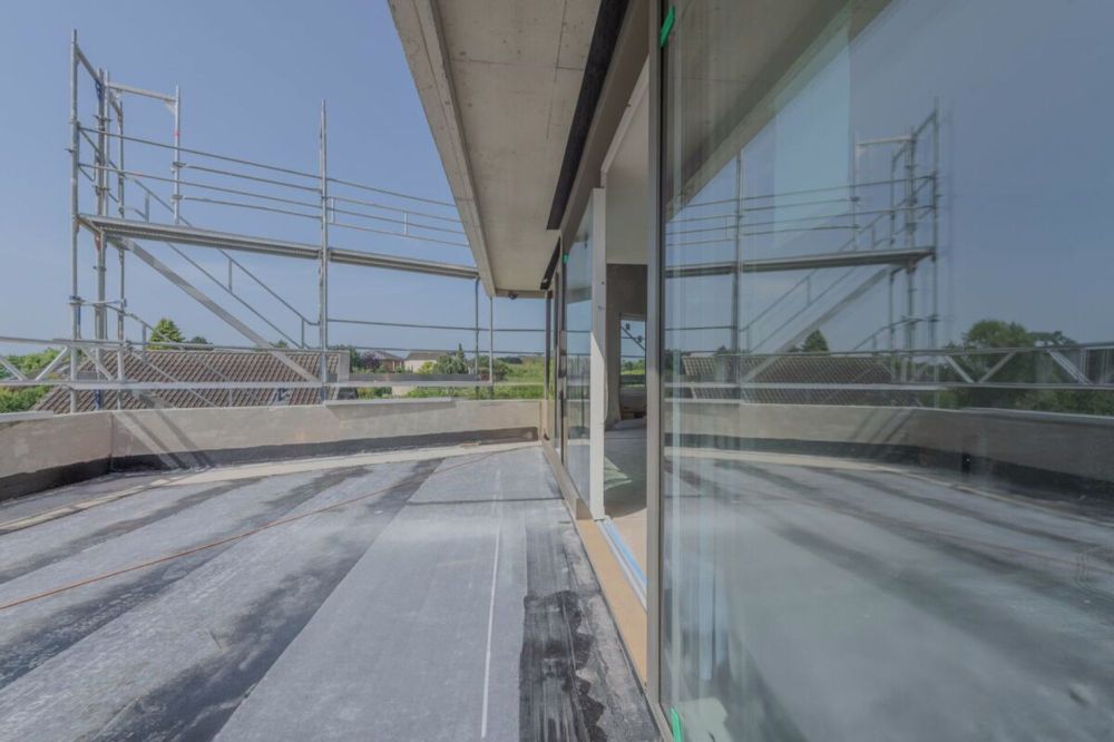 GROSSEN IMMOBILIEN - Exklusive 4.5-Zimmer Maisonettewohnung mit Weitsicht in Lugnorre - Bild 12
