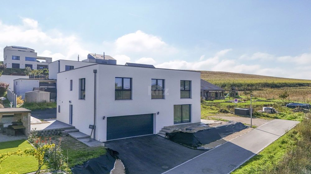 Prächtige moderne Villa von 250m2 mit sorgfältiger Ausführung - Bild 11
