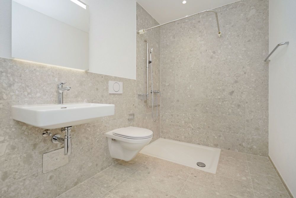 Färbi Zofingen 2.5-Zimmerwohnung, EG - Duschbad