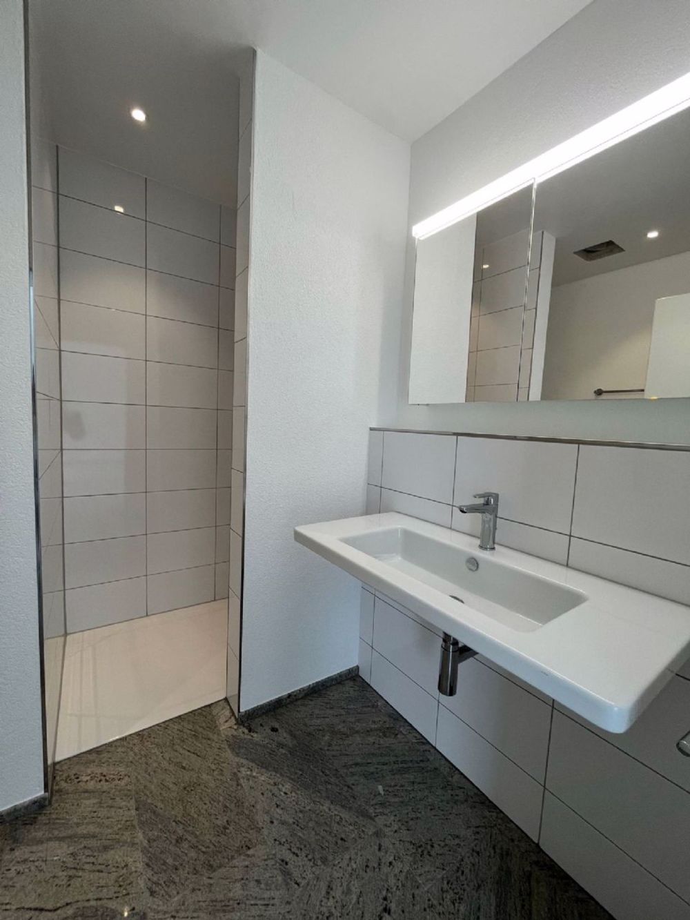 Moderne Wohnung an attraktiver Lage! - Bild 4