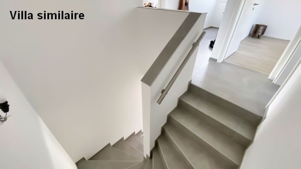 Neue 5-Zimmer-Familienvilla mit Pool in Champtauroz / VD - Bild 12