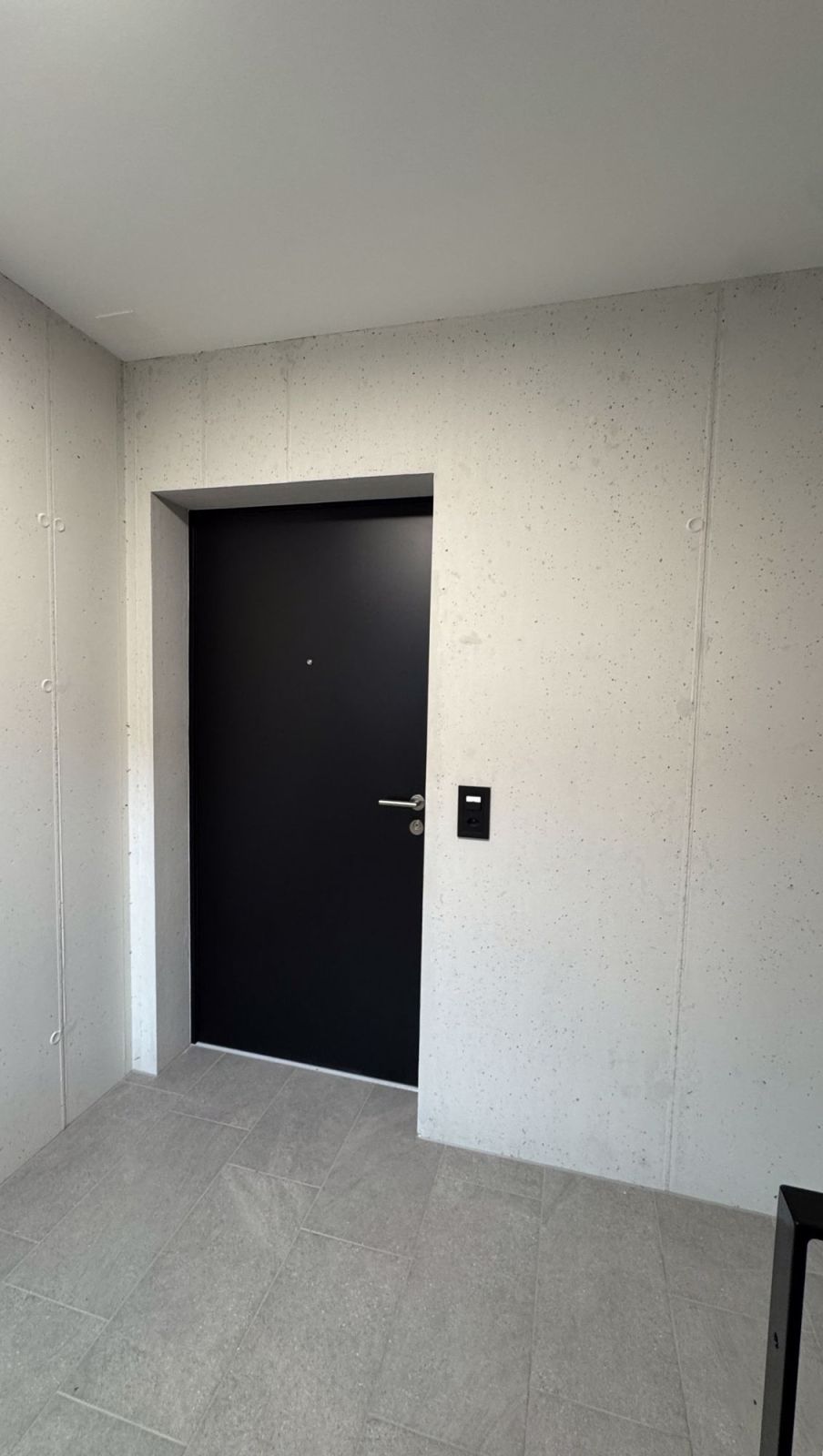 Neubau Familienwohnung - Hochwertig ausgebaut und bezugsbereit - Bild 3