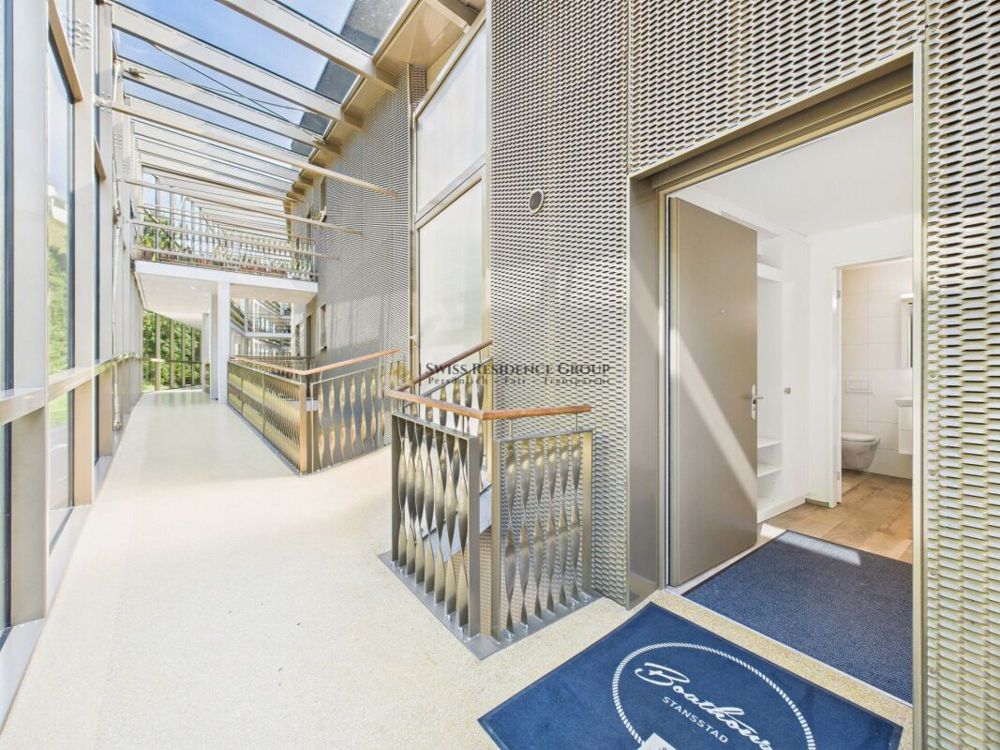 Seltene Gelegenheit – Exklusives Wohnen mit traumhafter Aussicht im Boathouse! - Bild 1