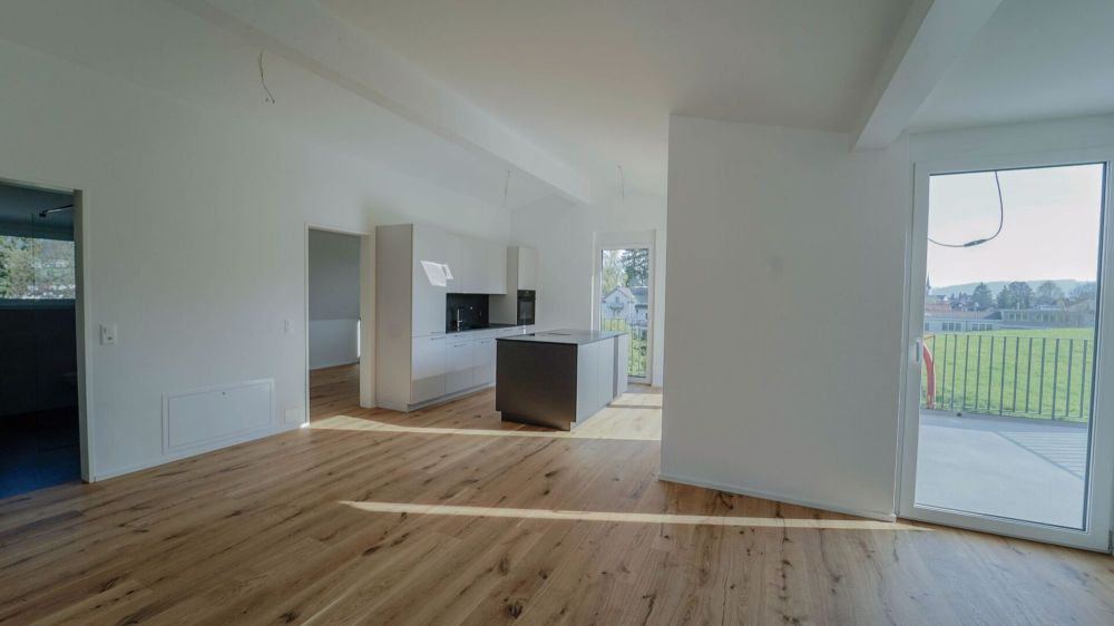 Stilvolle 3.5-Zimmer-Wohnung mit Balkon und grünem Ausblick - Bild 4
