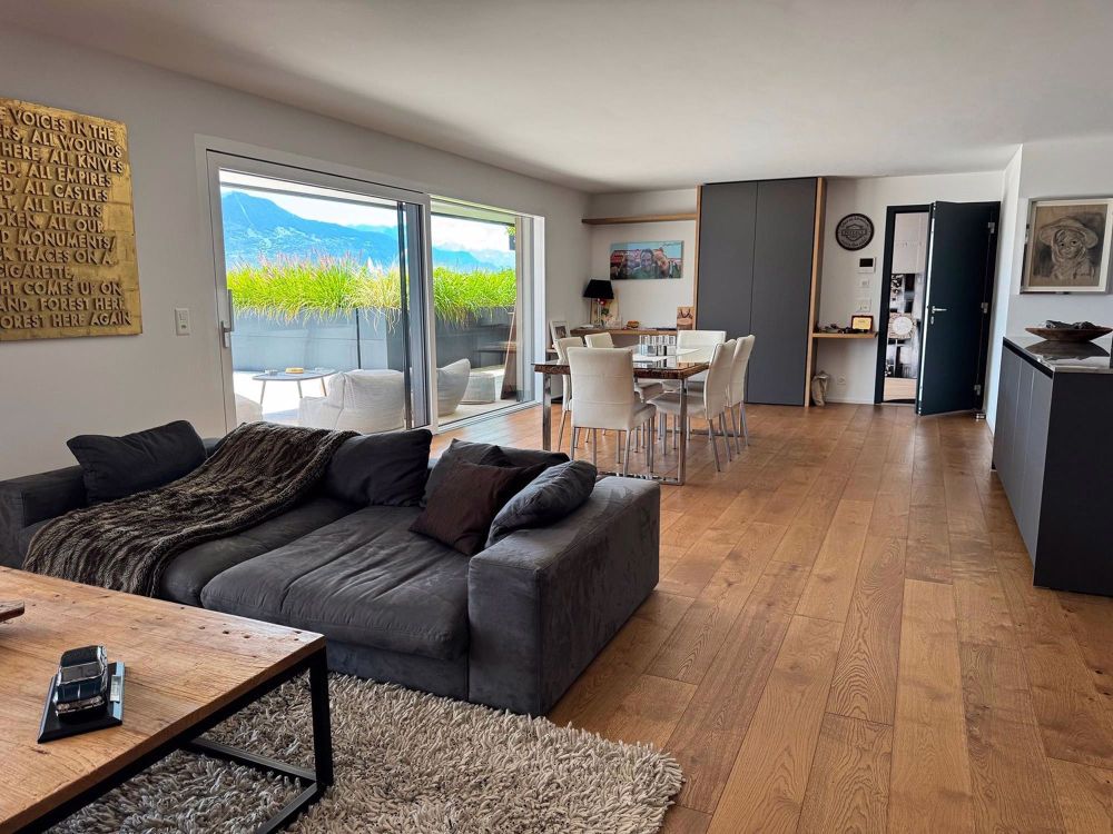 Zu verkaufen in Savièse? Außergewöhnliche Wohnung mit Panoramablick und schönen Terrassen - Salon principal