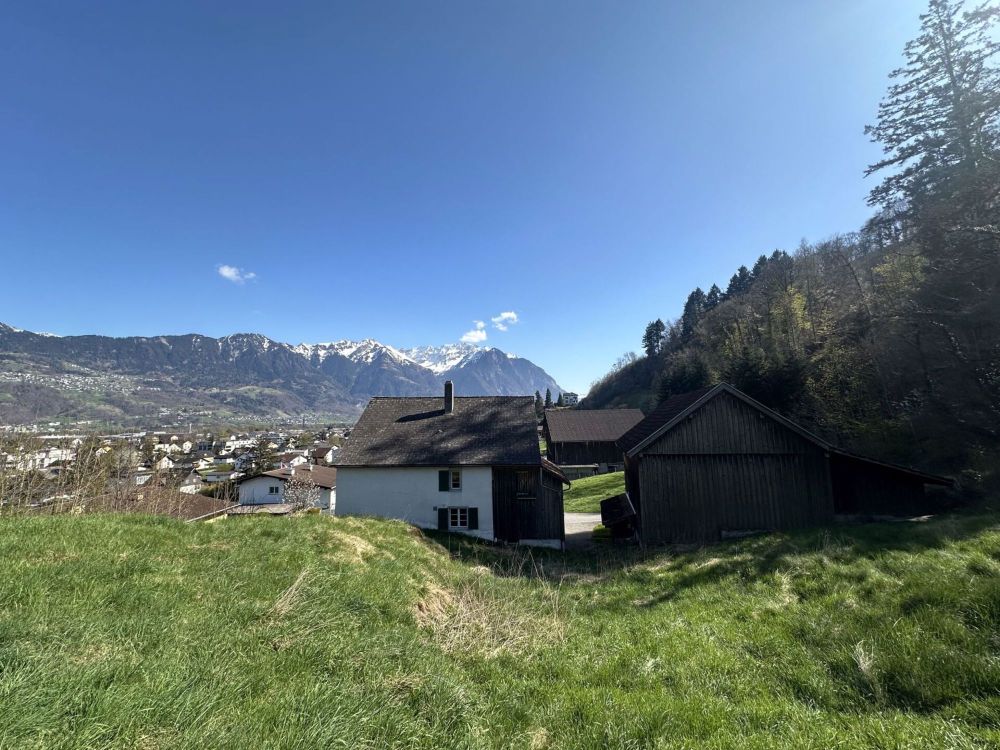 attraktive 3.5 Zimmer-Eigentumswohnung an idyllischer und sehr ruhiger Wohnlage - Bild 3