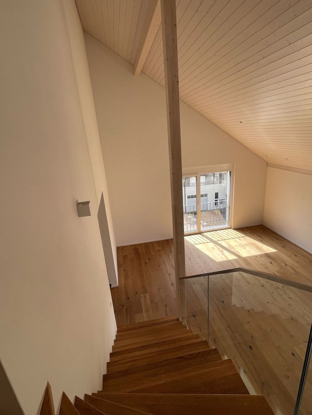 Moderne 4.5-Zimmer-Maisonettewohnung mit Balkon - IMG_8416