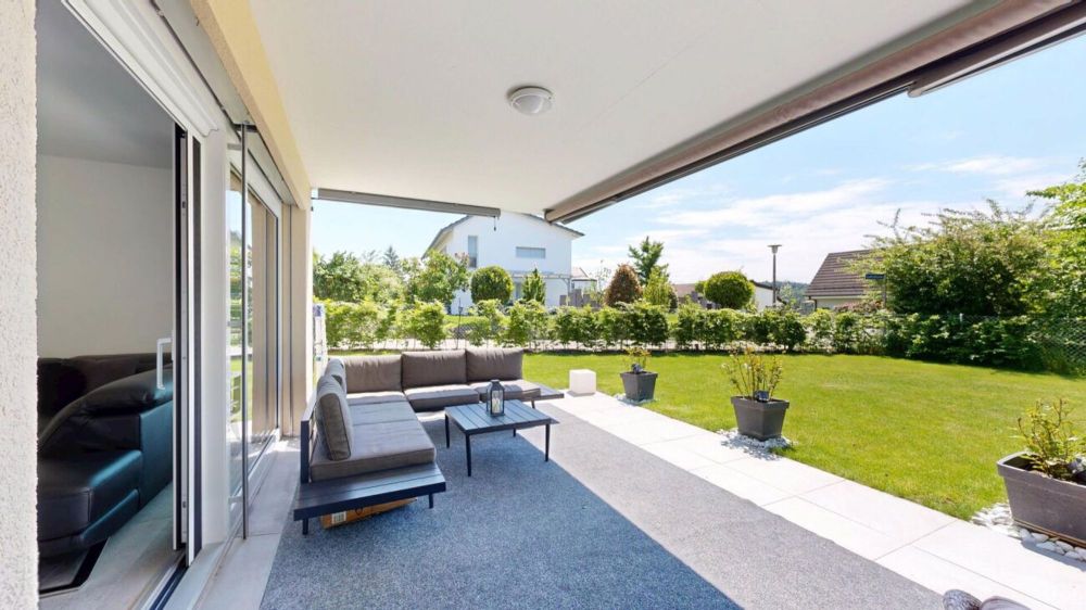 Bankgeprüfte Gartenwohnung mit Stil, Qualität und Wohlfühlcharakter - Sitzplatz