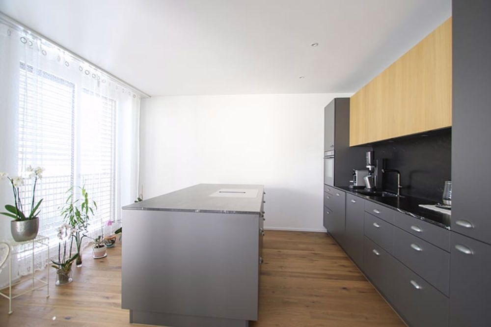 Neuwertige 4.5-Zimmerwohnung im Zentrum von Thun - Bild 2