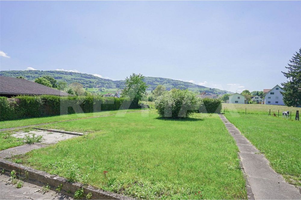 "Dorfperle" im Zentrum: Attraktive 3.5 Zimmer-Dachwohnung mit individuellem Innenausbau - Bild 4