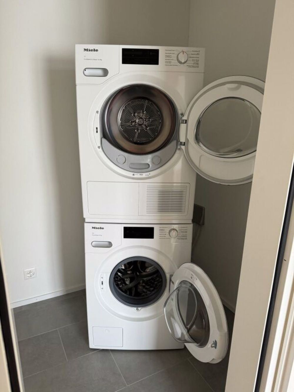 Erstbezug in Pratteln - 5.5 Zimmer-Maisonettwohnung im 2. OG/DG - Bild 5
