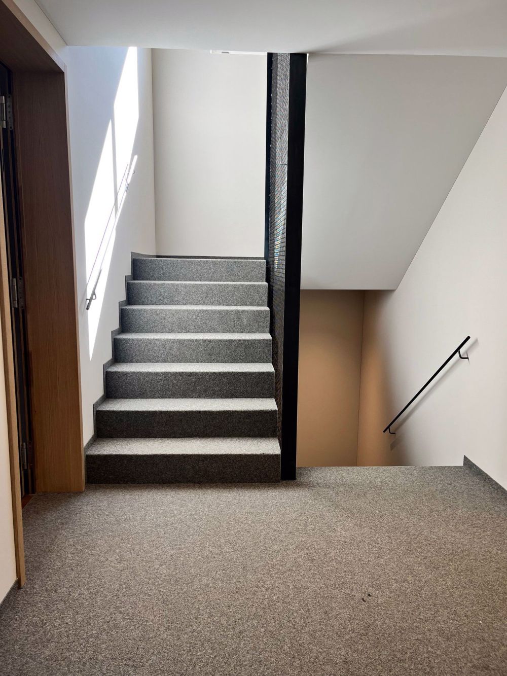 Moderne 4.5-Zimmer-Ferienwohnung in Obersaxen Mundaun - Bild 2