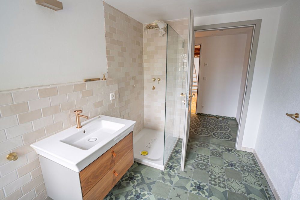 Wohnen in neu renovierter Wohnung direkt am Ufer der Murg - Bild 5