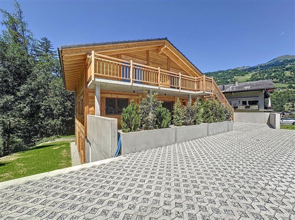 Neue Wohnung in Le Châble – Aussicht, Terrasse und Wohnkomfort - Bild 3