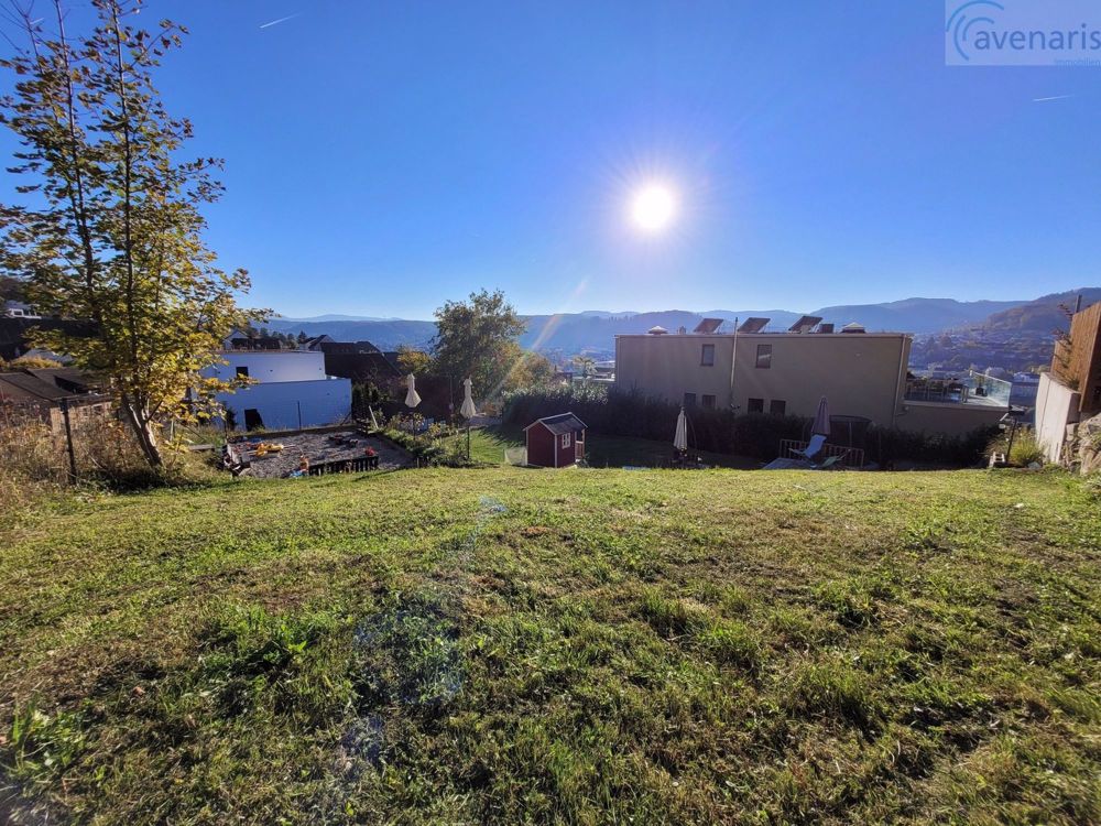 Nur noch ein Haus von drei bewilligten Premium-Reihenhäusern frei - Bild 5