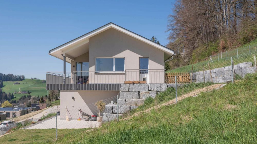 Schöne 4.5-Zimmer Doppel-Einfamilienhaushälfte in Huttwil - Bild 1